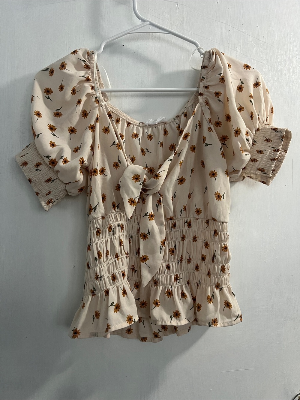 Sienna Sky Cream Floral Tie-Front Puff Sleeve Blouse